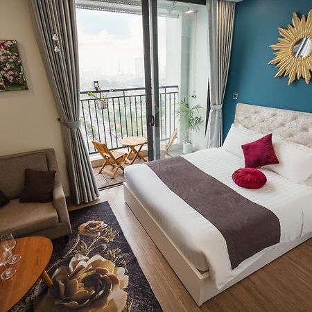 Rosee House -Luxury Apartment In Vinhomes Greenbay Ханой Екстер'єр фото