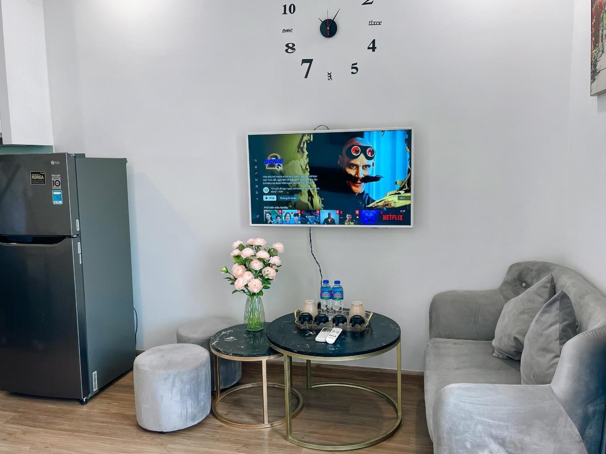 Rosee House -Luxury Apartment In Vinhomes Greenbay Ханой Екстер'єр фото