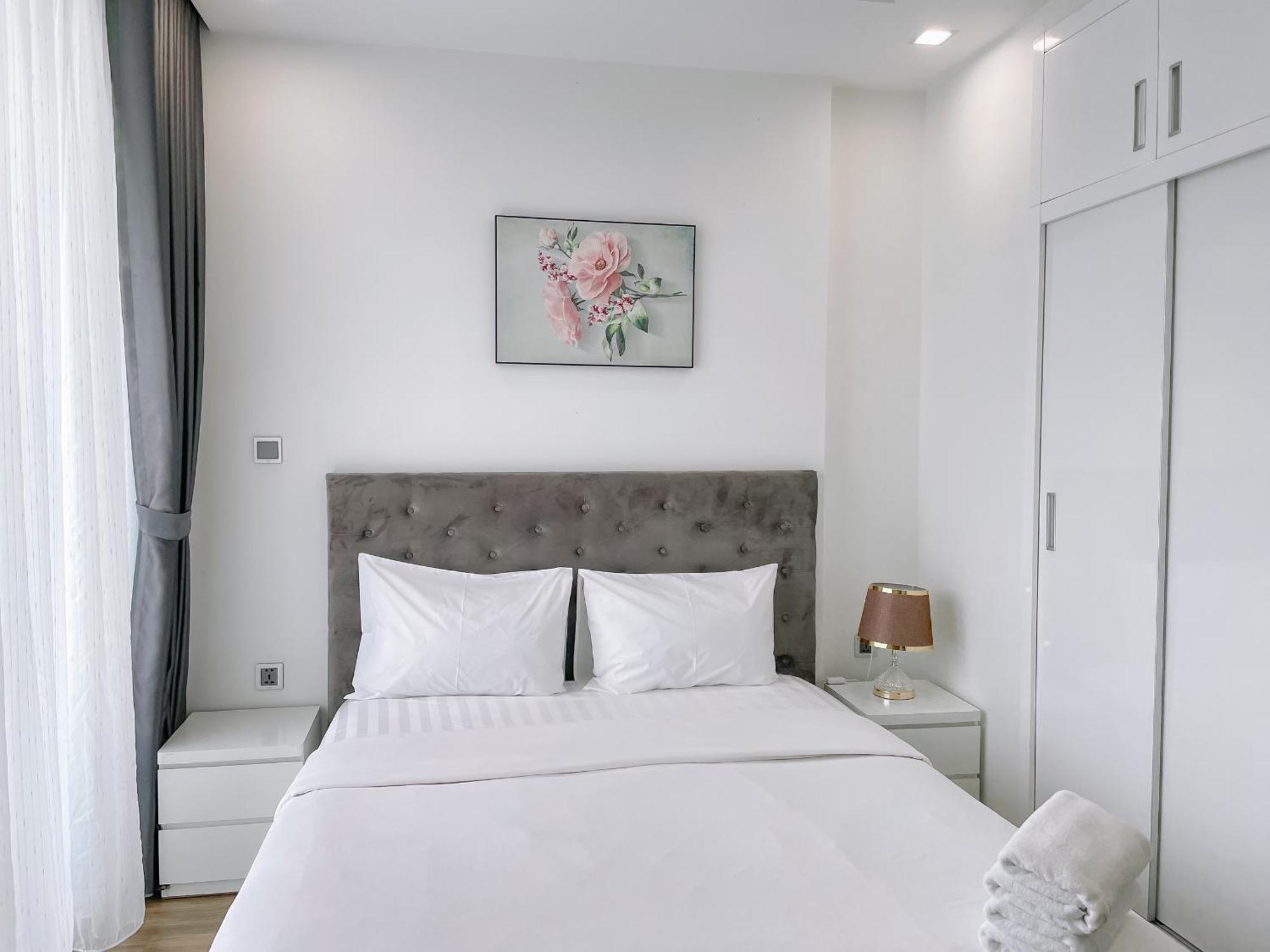 Rosee House -Luxury Apartment In Vinhomes Greenbay Ханой Екстер'єр фото