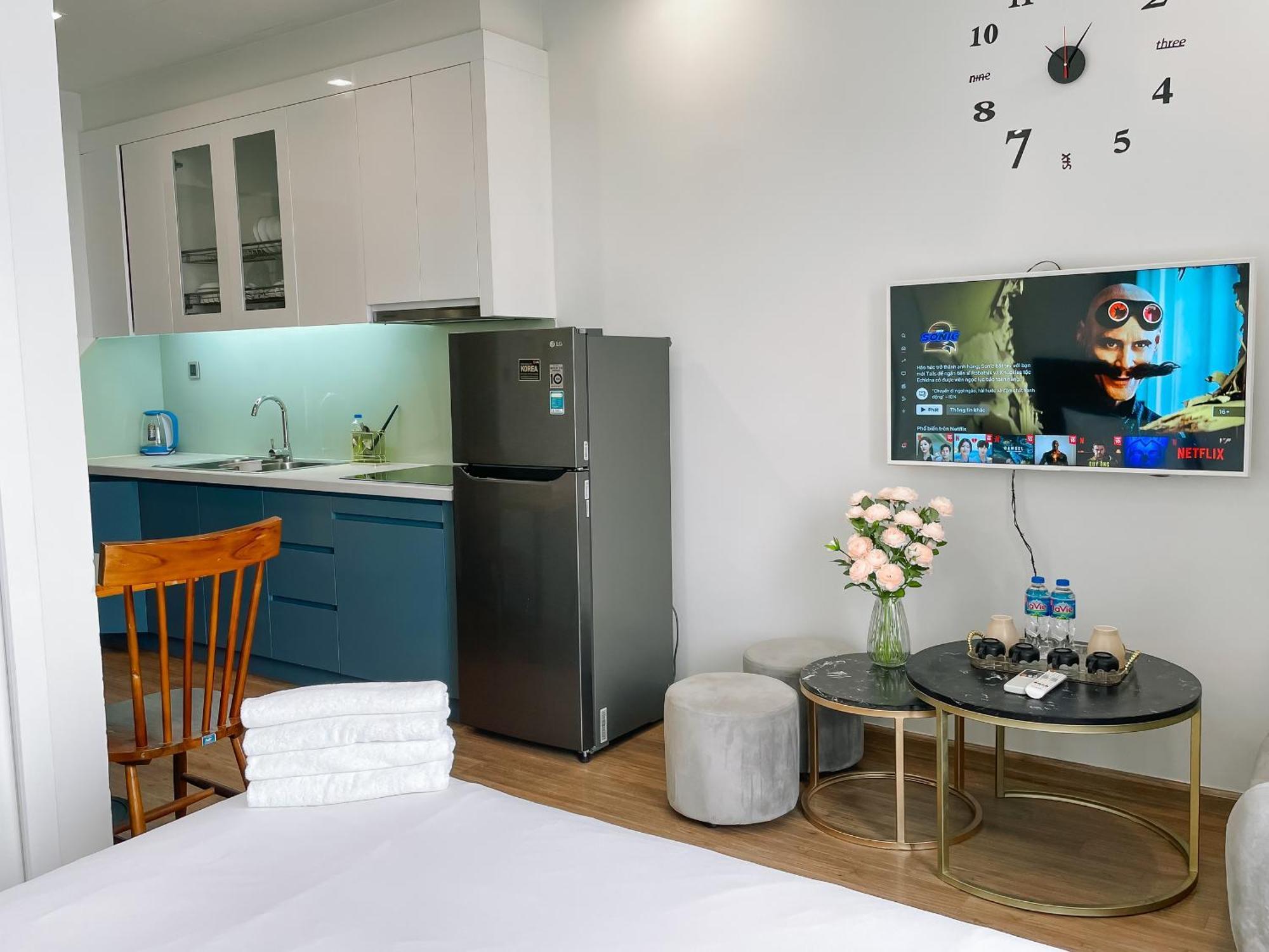 Rosee House -Luxury Apartment In Vinhomes Greenbay Ханой Екстер'єр фото