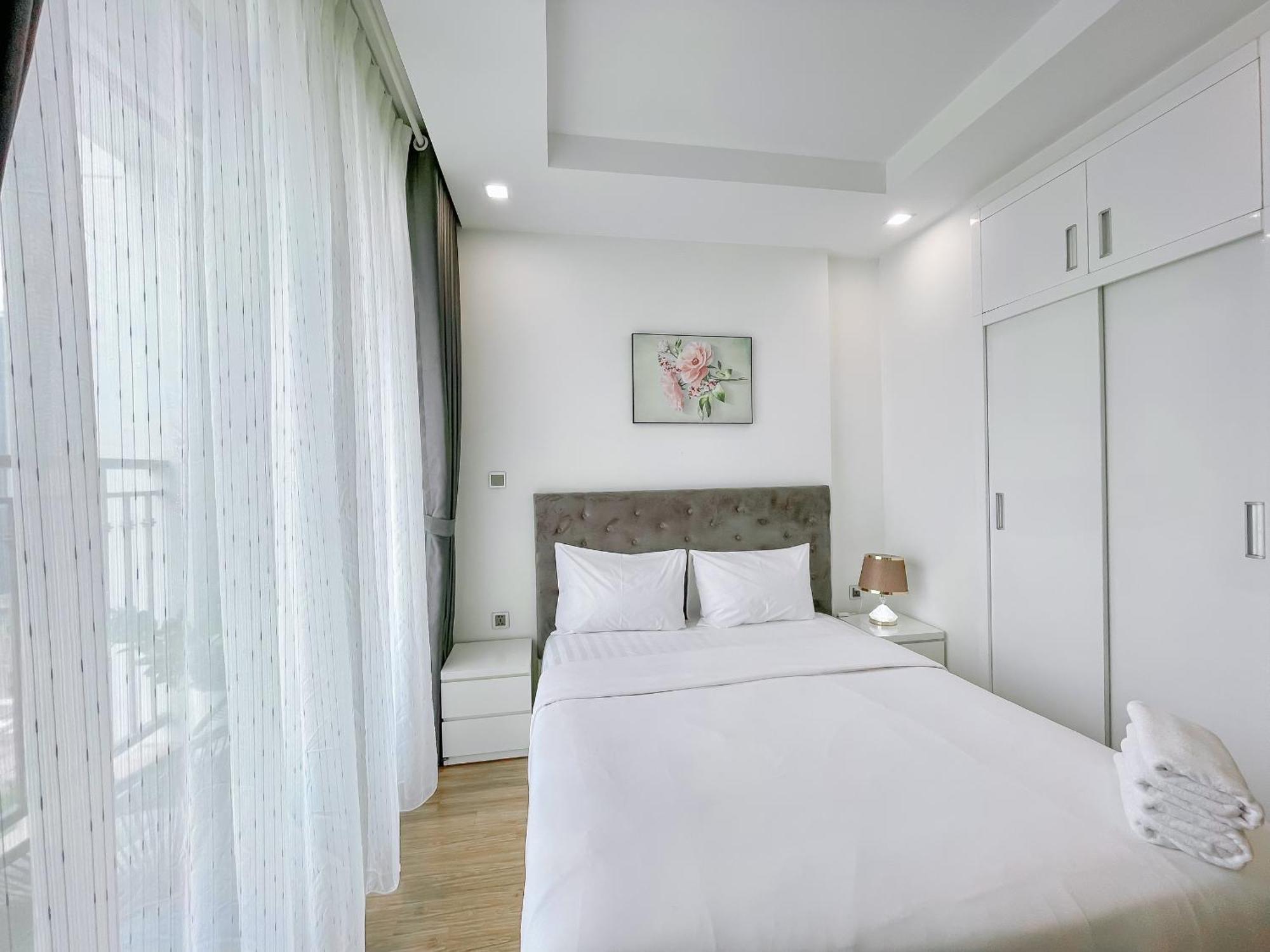 Rosee House -Luxury Apartment In Vinhomes Greenbay Ханой Екстер'єр фото